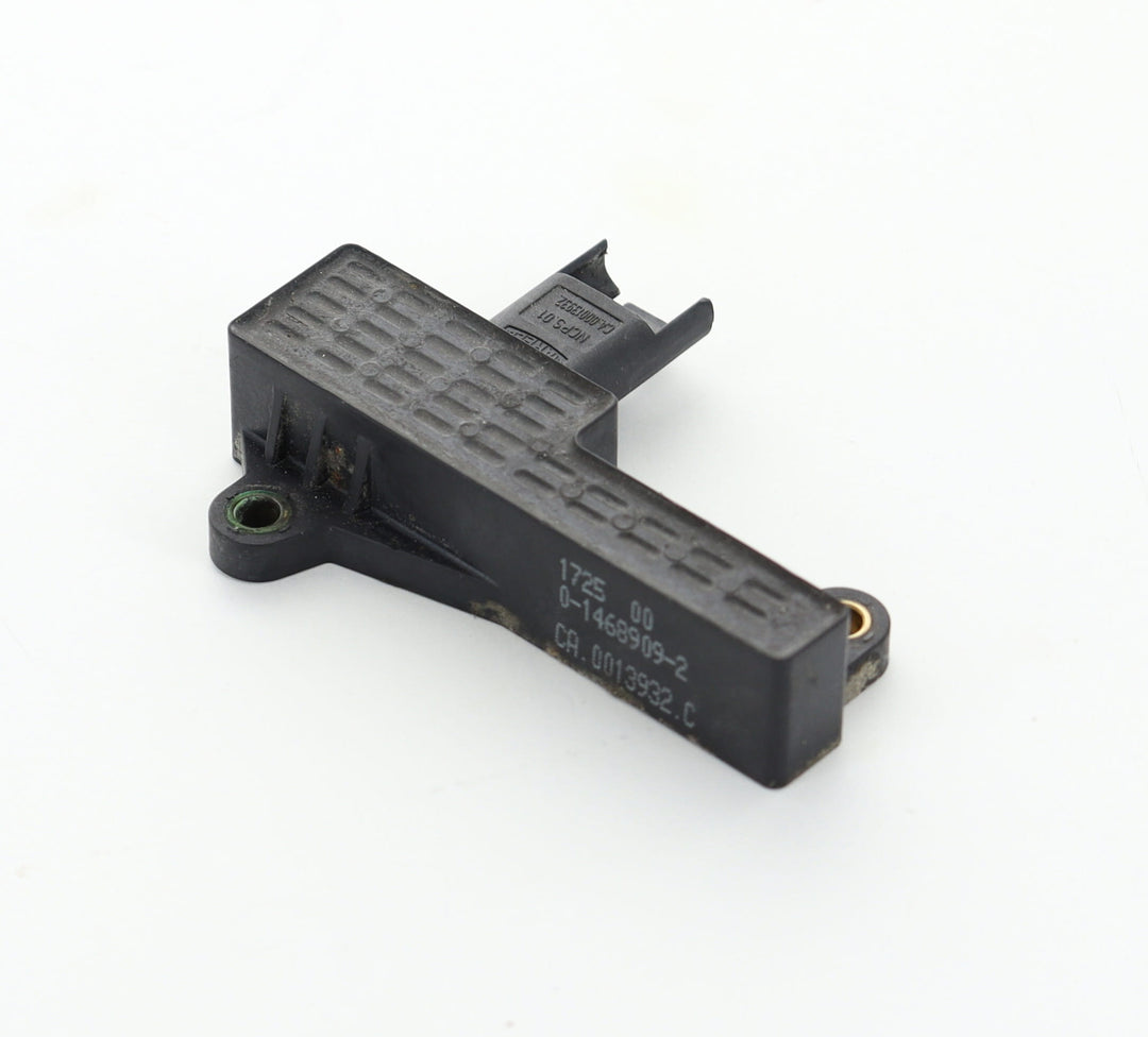 USED E46 CLUTCH SLAVE POSITION SENSOR 21547507054 23427571300