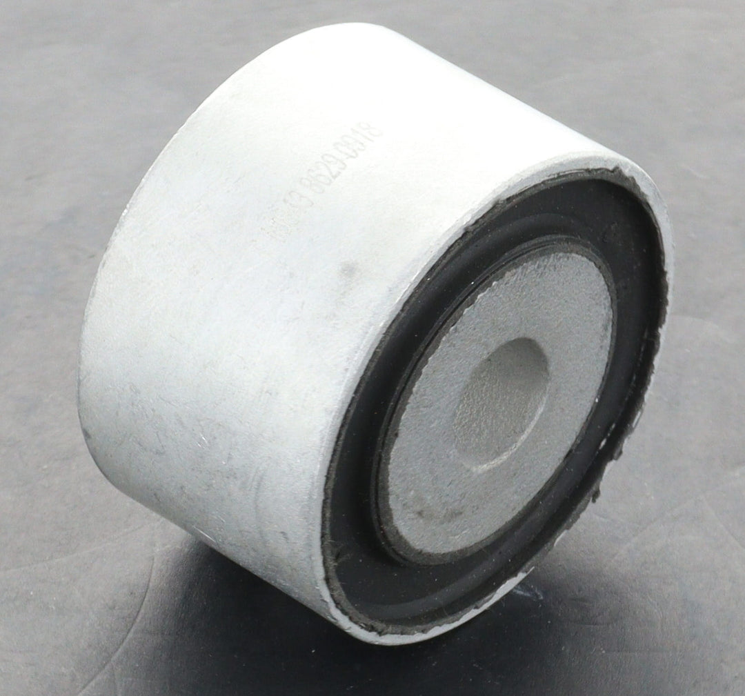 BMW E36 M3 DIFFERENTIAL MOUNT REAR 33171134872 - Image 3