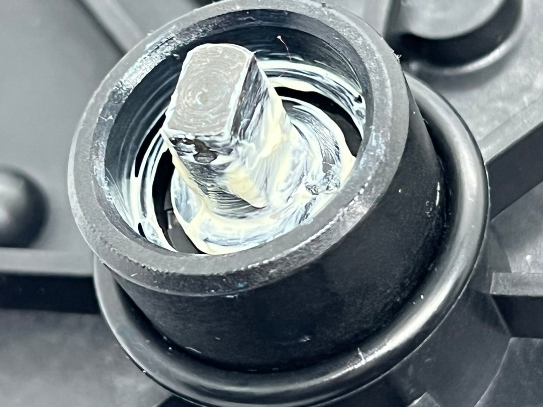 TRANSFER CASE MOTOR - 332518S011 FOR NISSAN PATHFINDER/FRONTIER/TITAN/XTERRA