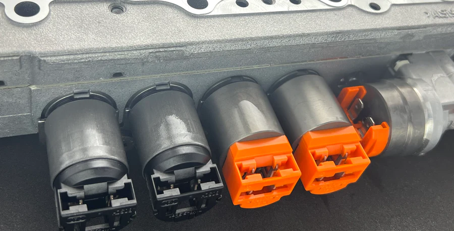 Porsche PDK Transmission Valve Body 9G131701535 - Image 4